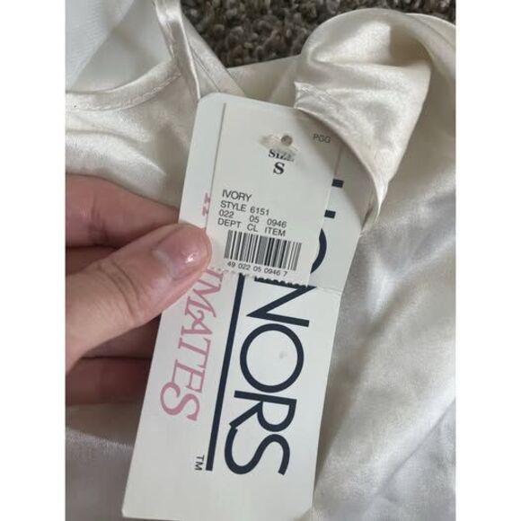 Honors Intimate Silk Creme Blouse Small - Picture 5 of 5